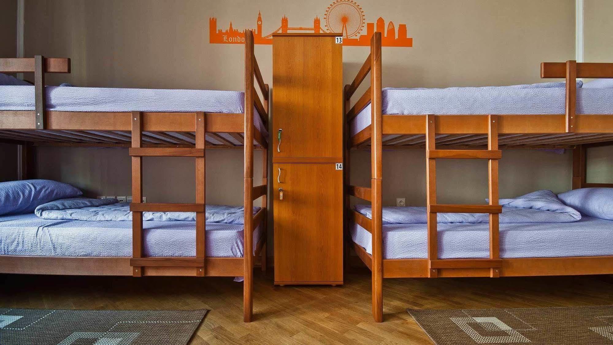 Tunduk Hostel Bishkek Esterno foto